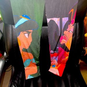 Jasmine & Jafar leggings. Size L.